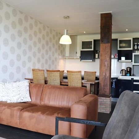 Rural Holiday Home With A Lovely Sunny Terrace Workum Exterior photo
